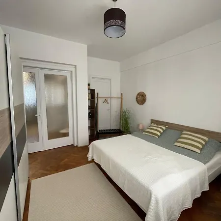 Old Town In The Center Of Apartment *