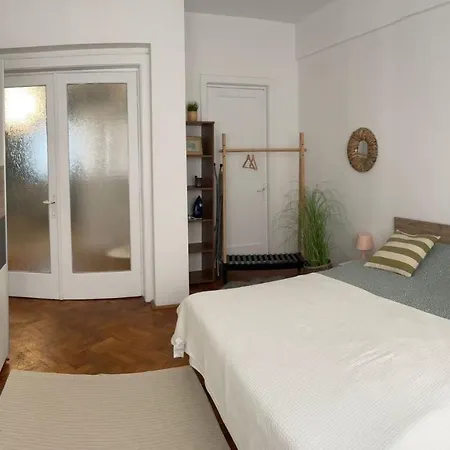 Apartament Old Town In The Center Of Bucureşti